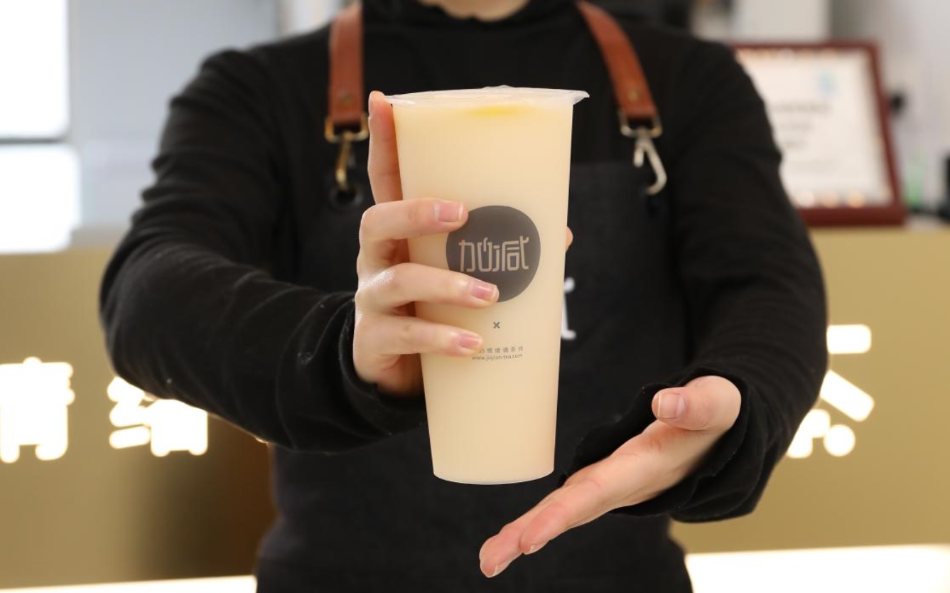 日博茶饮：选择奶茶加盟应该考虑品牌哪些实力